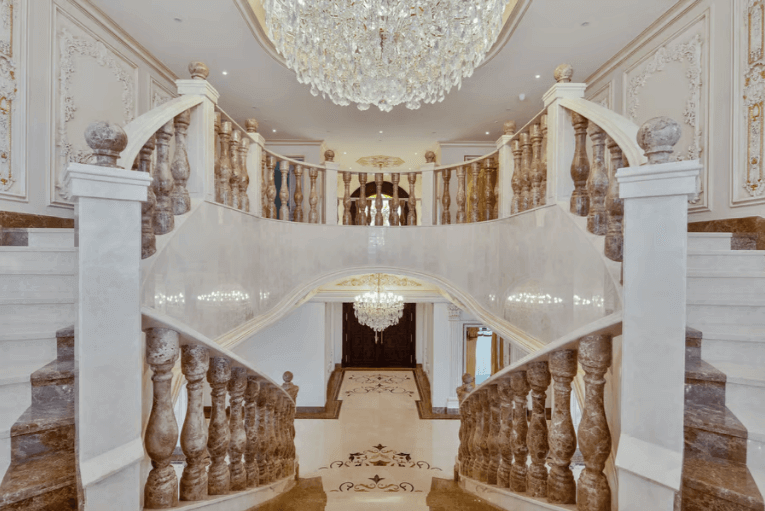 Palace for sale in Dubai palm قصور للبيع في دبي