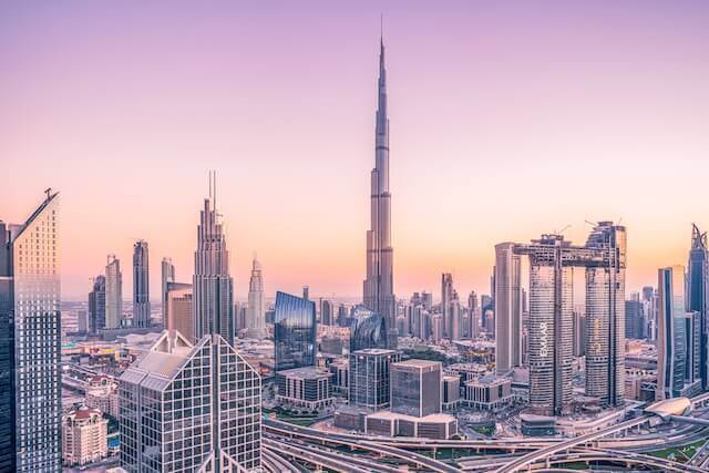 Real-estate-investment-in-the-Emirates - الاستثمار العقاري في الإمارات دليل تفصيلي