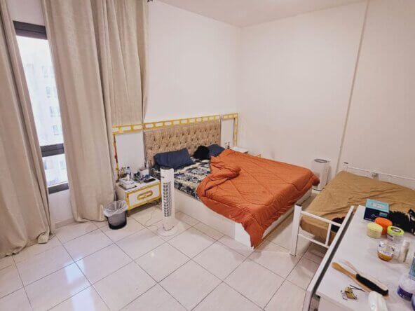 شقة غرفتين وصالة للإيجار في الشارقة | Two rooms and a hall in the caravanserai in Sharjah