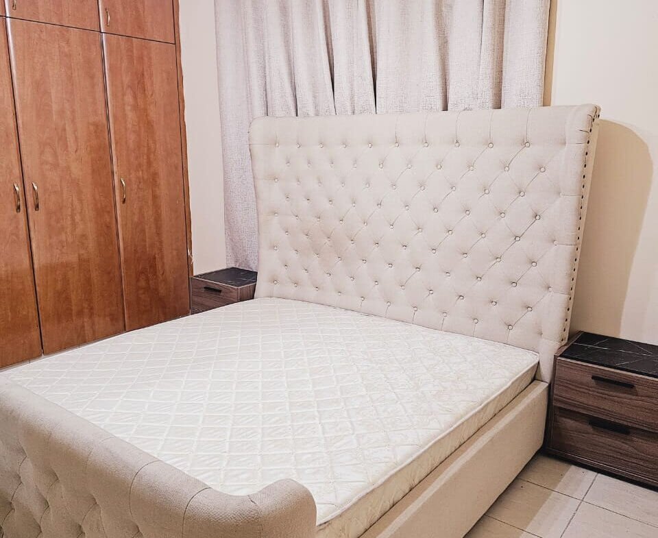شقة مفروشة للإيجار من غرفة وصالة في الشارقة | A room and a hall in Sharjah Al Taawun for rent