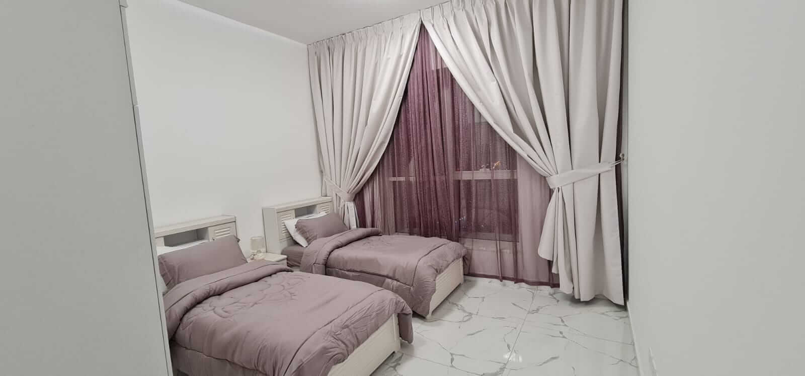شقة 3 غرفة وصالة للإيجار في عجمان
