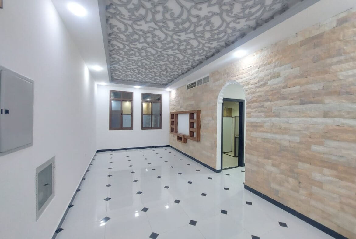 شقة للإيجار من غرفتين وصالة في عجمان