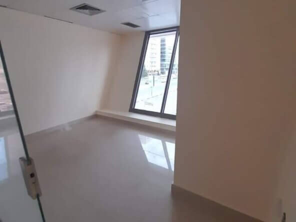 للإيجار مكتب جديد مميز | أبوظبي | Distinctive new office for rent Abu Dhabi