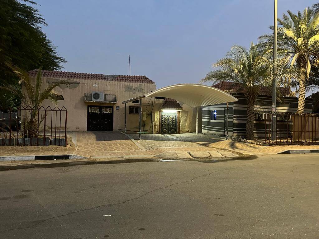 للبيع مباني استثمارية في العين - أبو ظبي