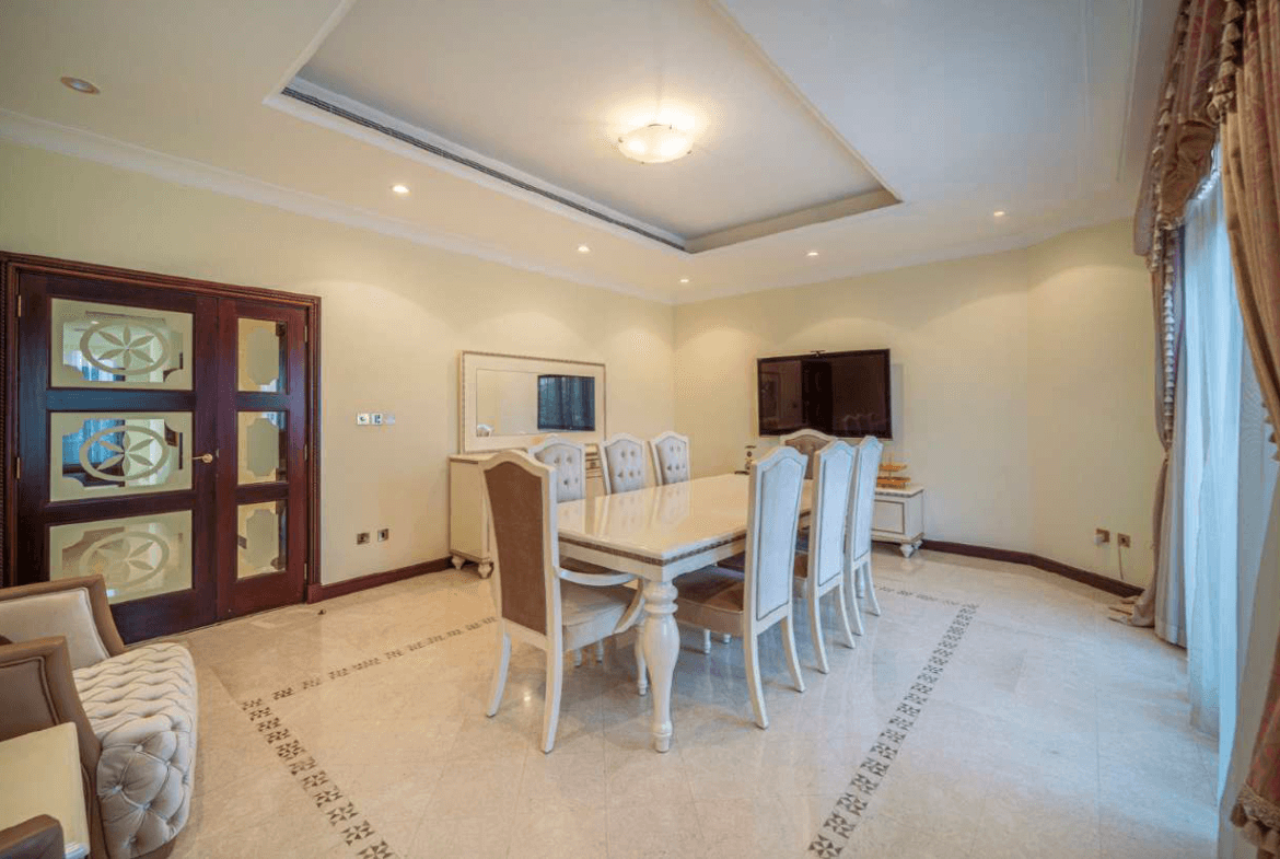 Luxury 4 bed room Villa for sale in Dubai | فيلا فاخرة 4 غرف نوم للبيع في دبي