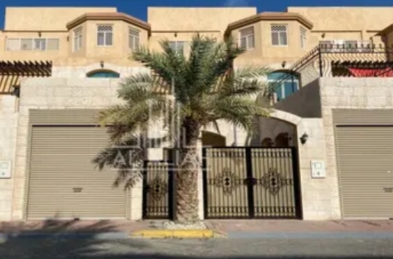 للبيع 2 فيلا على أرض واحدة في أبو ظبي حي الزعفرانة - For sale 2 villas on one land in Abu Dhabi