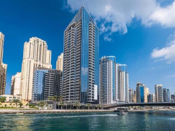 للبيع بناية في إمارة دبي منطقة البرحة - For sale A building in Dubai