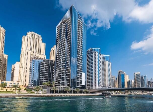 للبيع بناية في إمارة دبي منطقة البرحة - For sale A building in Dubai