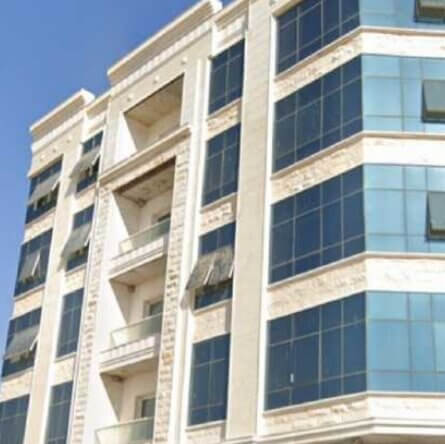 للبيع بناية في موقع حيوي في الشارقة - For Sale Building in Sharjah
