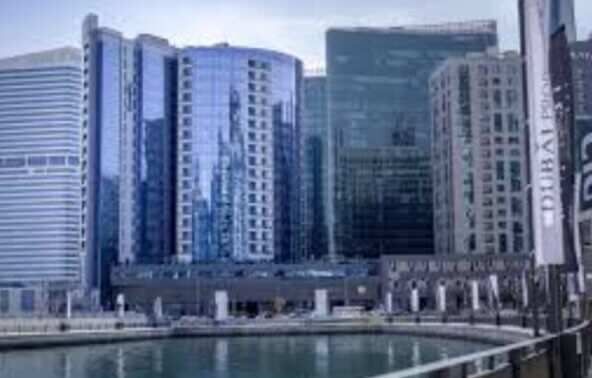 For sale building in Dubai Business Bay - للبيع مبنى في دبي بزنس باي