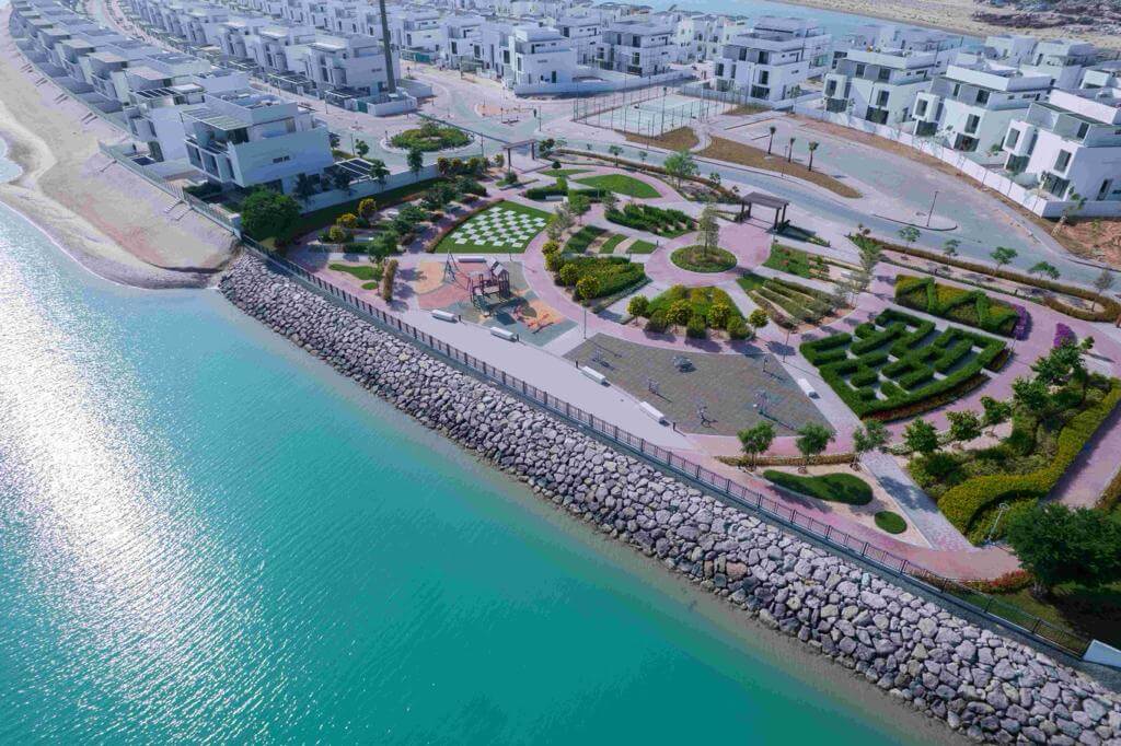 شقق للبيع منطقة الحمرية على البحر بالشارقة |Apartments for sale in Al Hamriyah