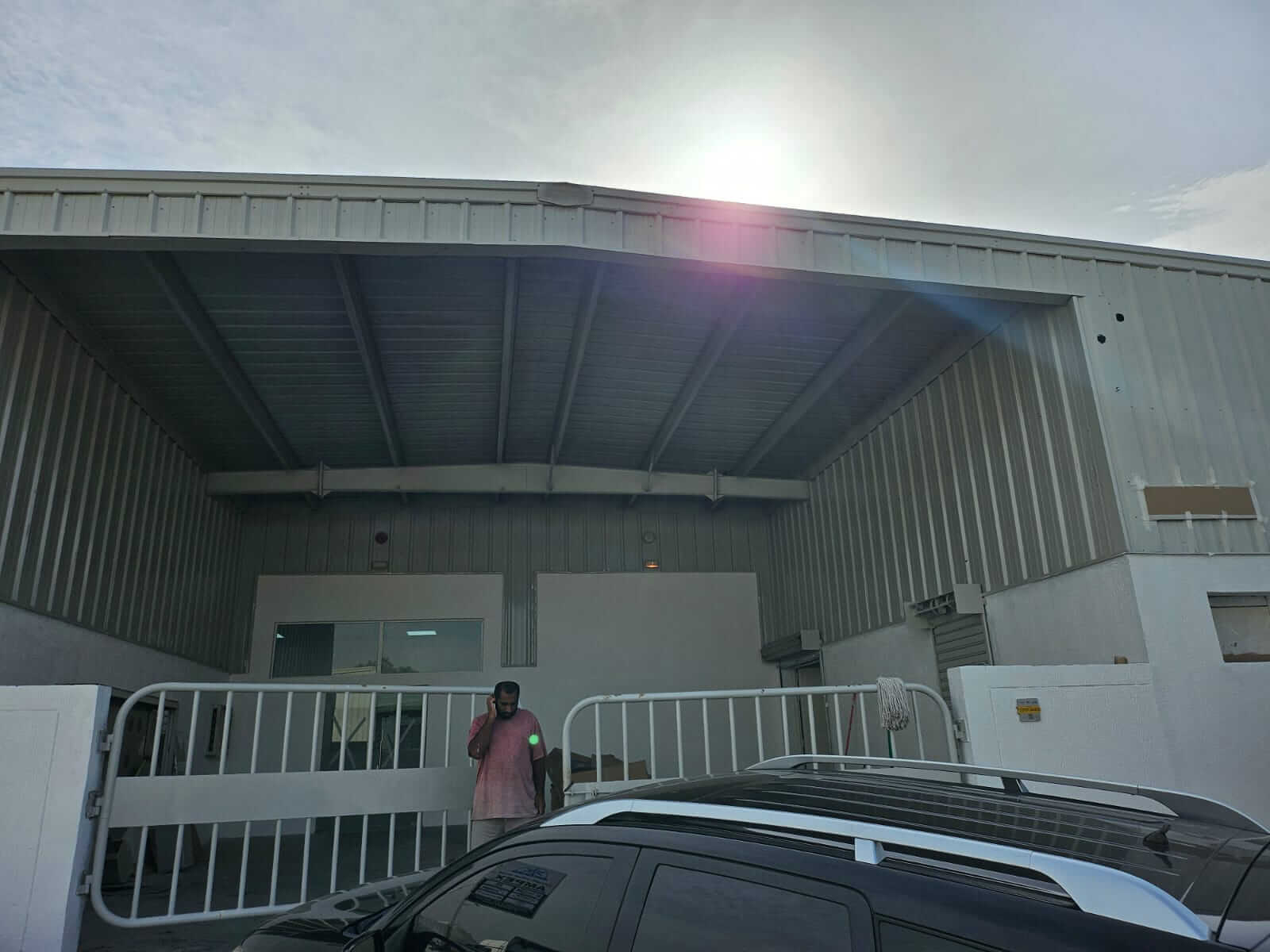 WAREHOUSE FOR URGENT SALE RAS AL KHOR - عاجل للبيع مستودع في دبي| رأس الخور
