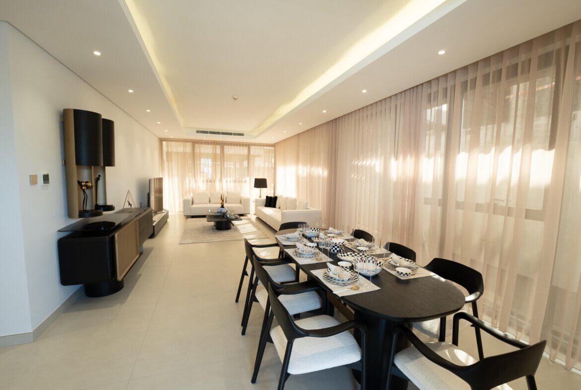 فيلا للبيع 4 غرف في منطقه الطي شارع الامارات | 4-room villa for sale in Al Tay area